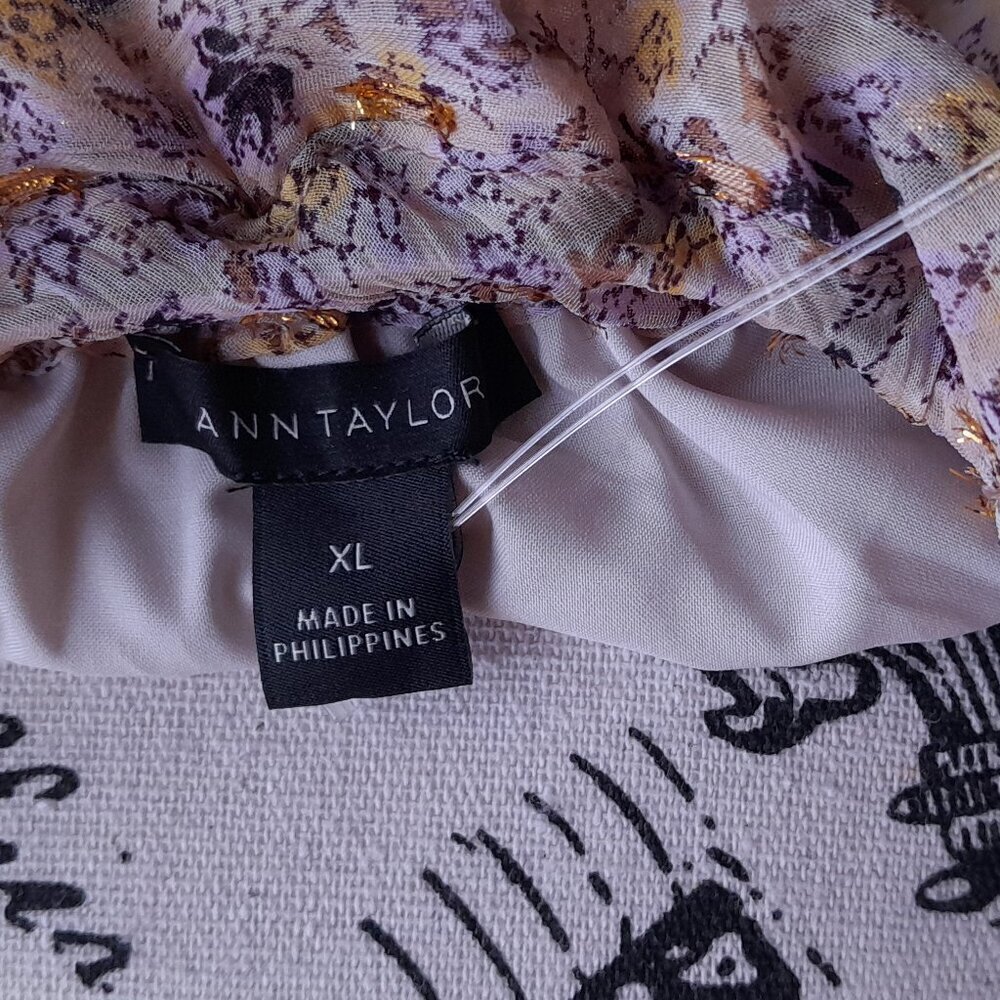 Ann Taylor Blouse - Picture 4 of 5